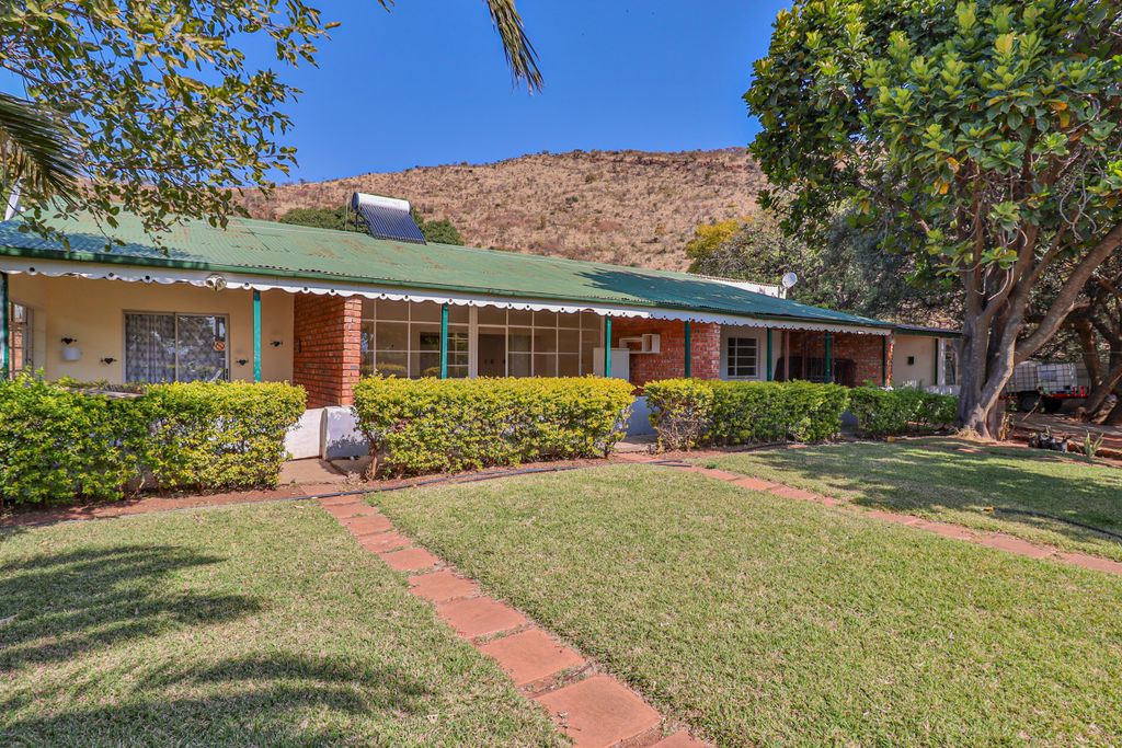 Property photo 1 of 45