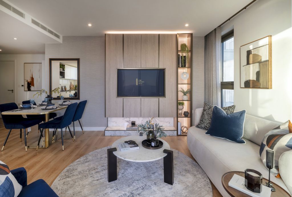 Property photo 3 of 19 6889_009.Jpg