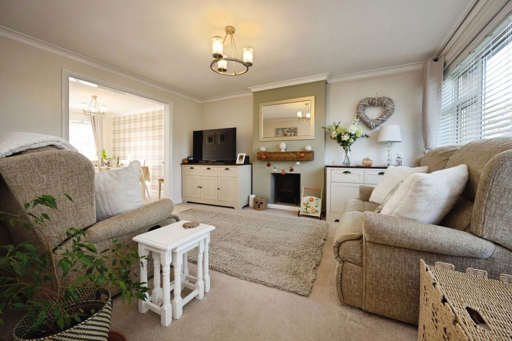 Property photo 2 of 22 Pbox-Img.Jpg