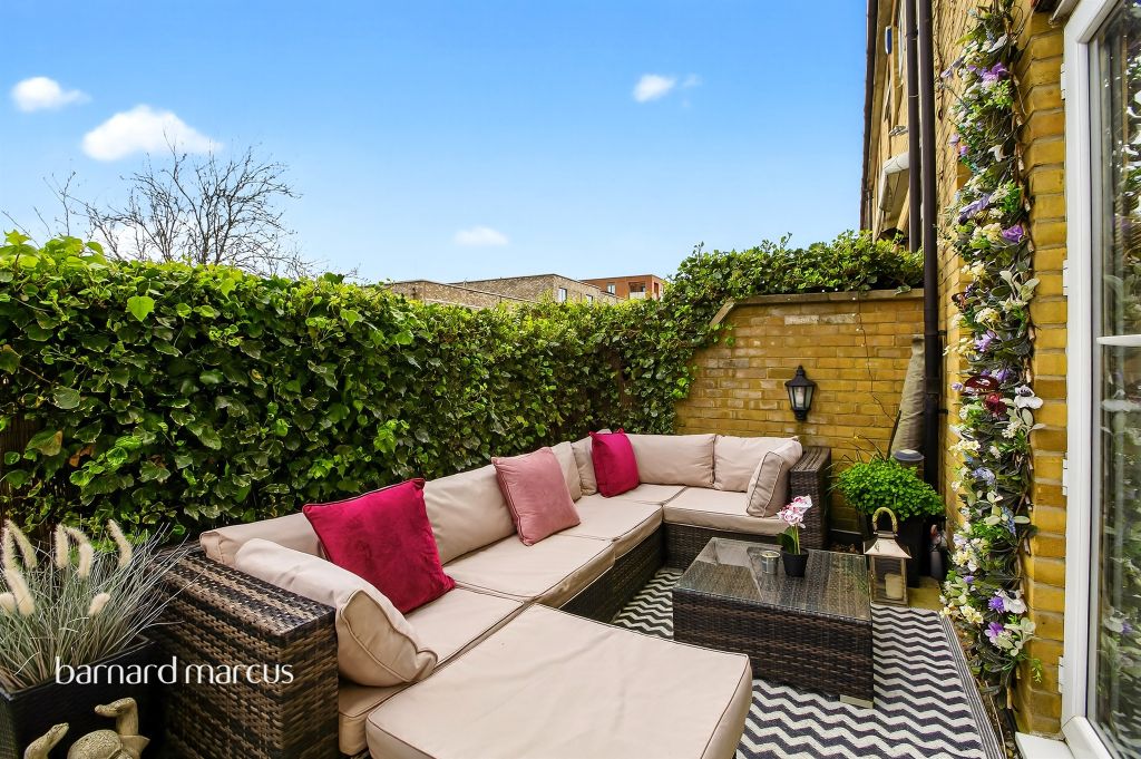 Property photo 3 of 13