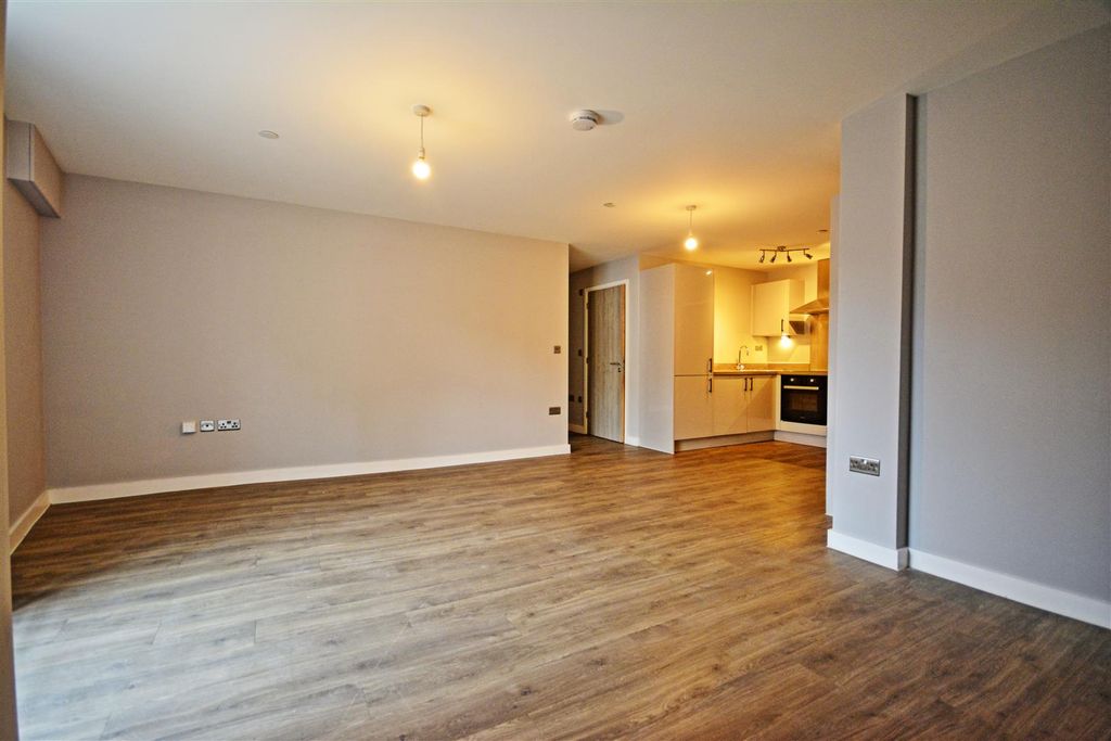 Property photo 3 of 7 1.Jpg