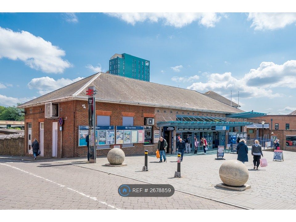 Property photo 3 of 17