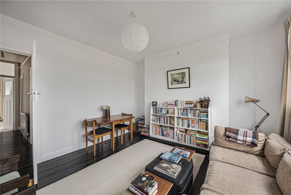 Property photo 3 of 10 Picture No. 04