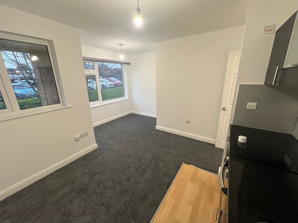 Property photo 3 of 5 Image