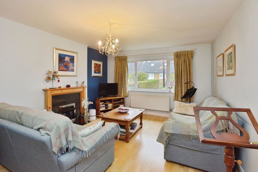 Property photo 2 of 19 Pbox-Img.Jpg