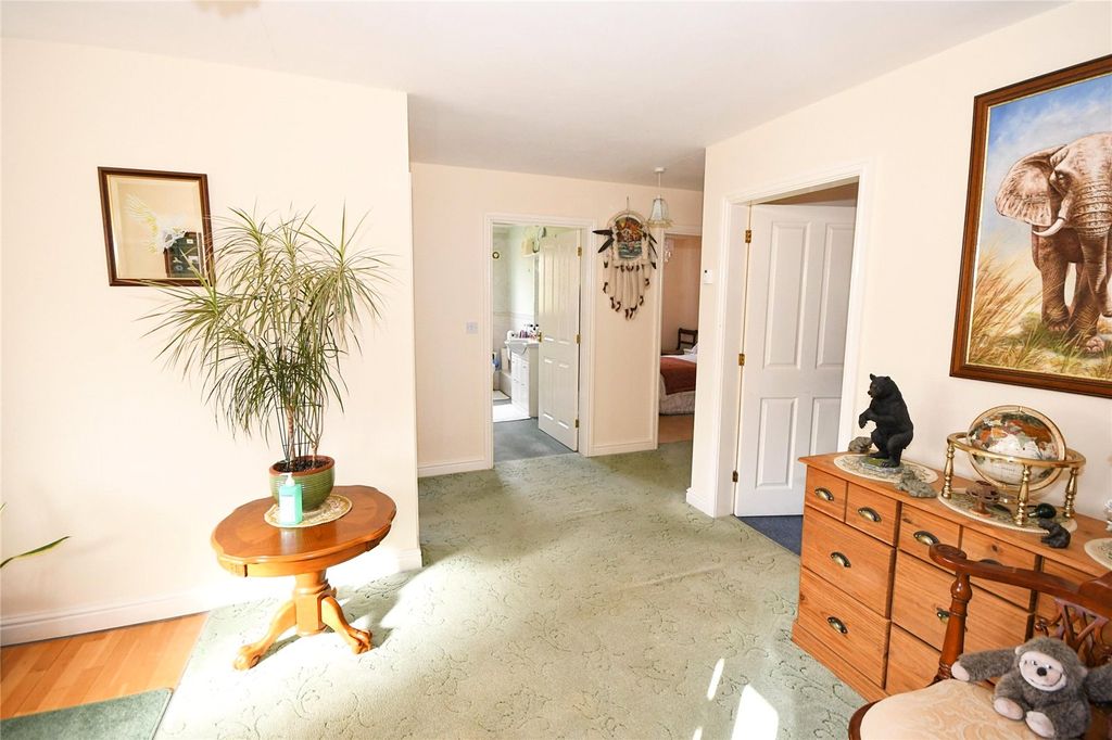Property photo 2 of 15 Photography