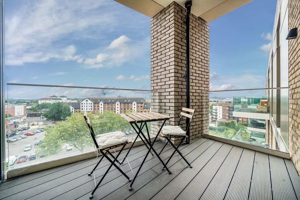 Property photo 3 of 13 Balcony