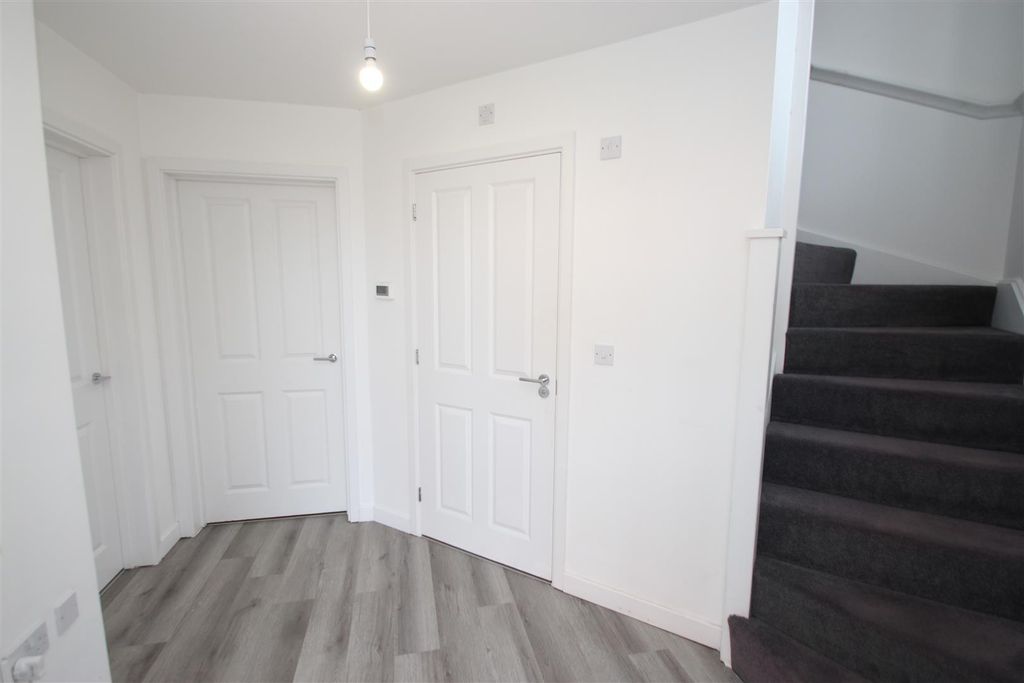 Property photo 3 of 15 Img_9848.Jpg