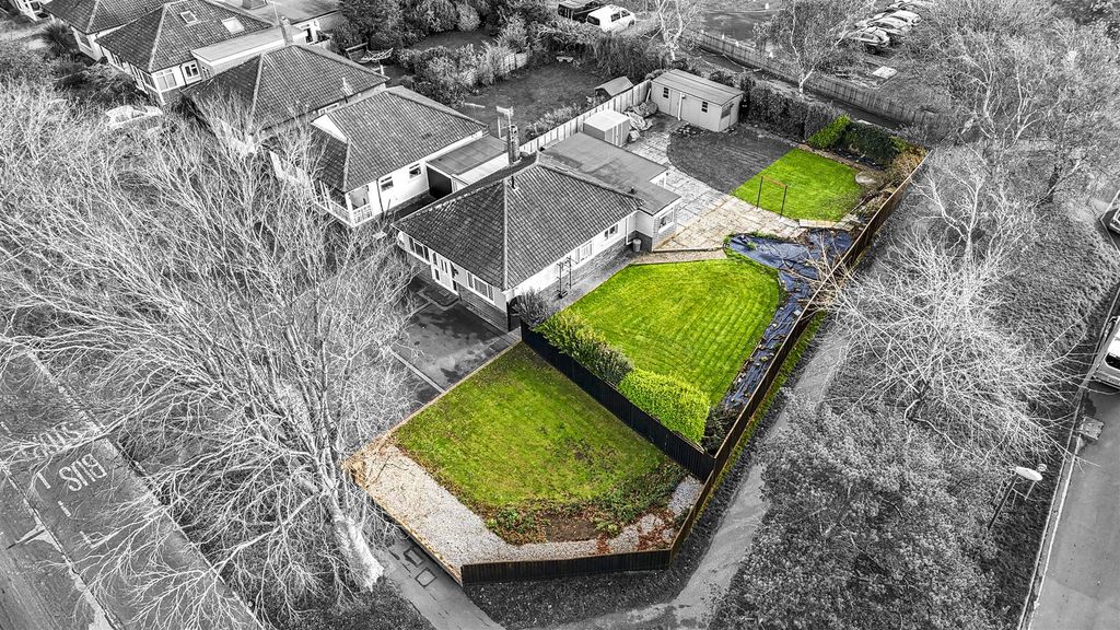 Property photo 1 of 16 275 Plot Goring Way-008Bw2.Jpg