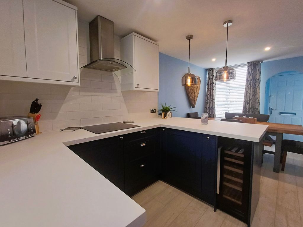 Property photo 2 of 19 Kitchen/Diner
