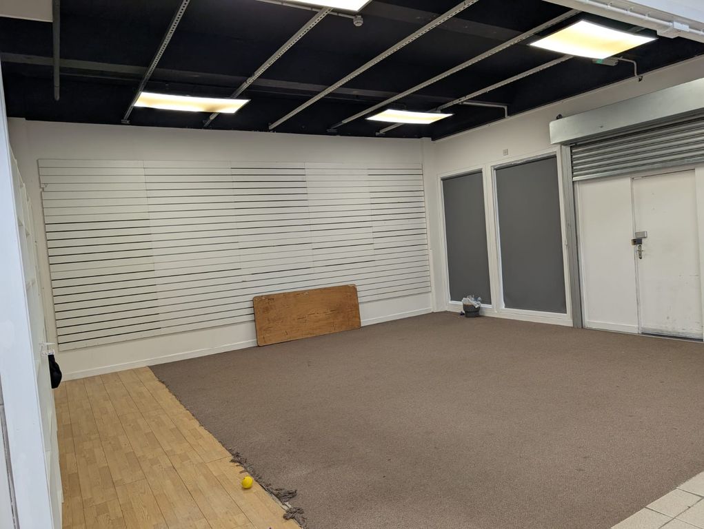 Property photo 3 of 4