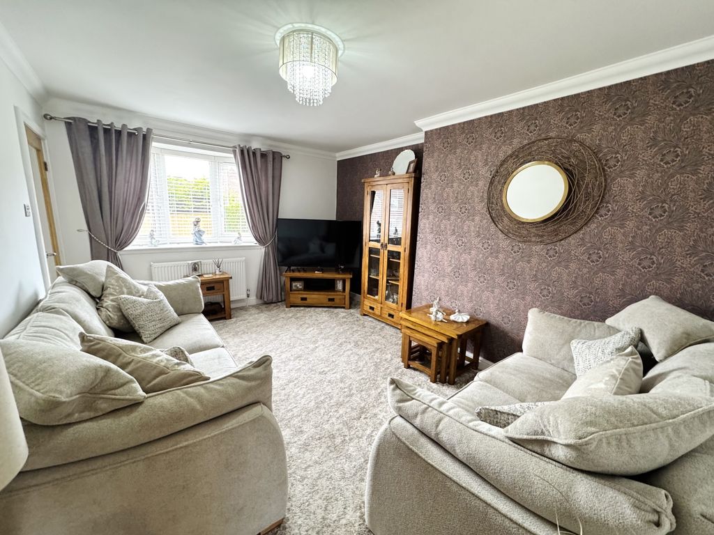 Property photo 3 of 23 Img_6474