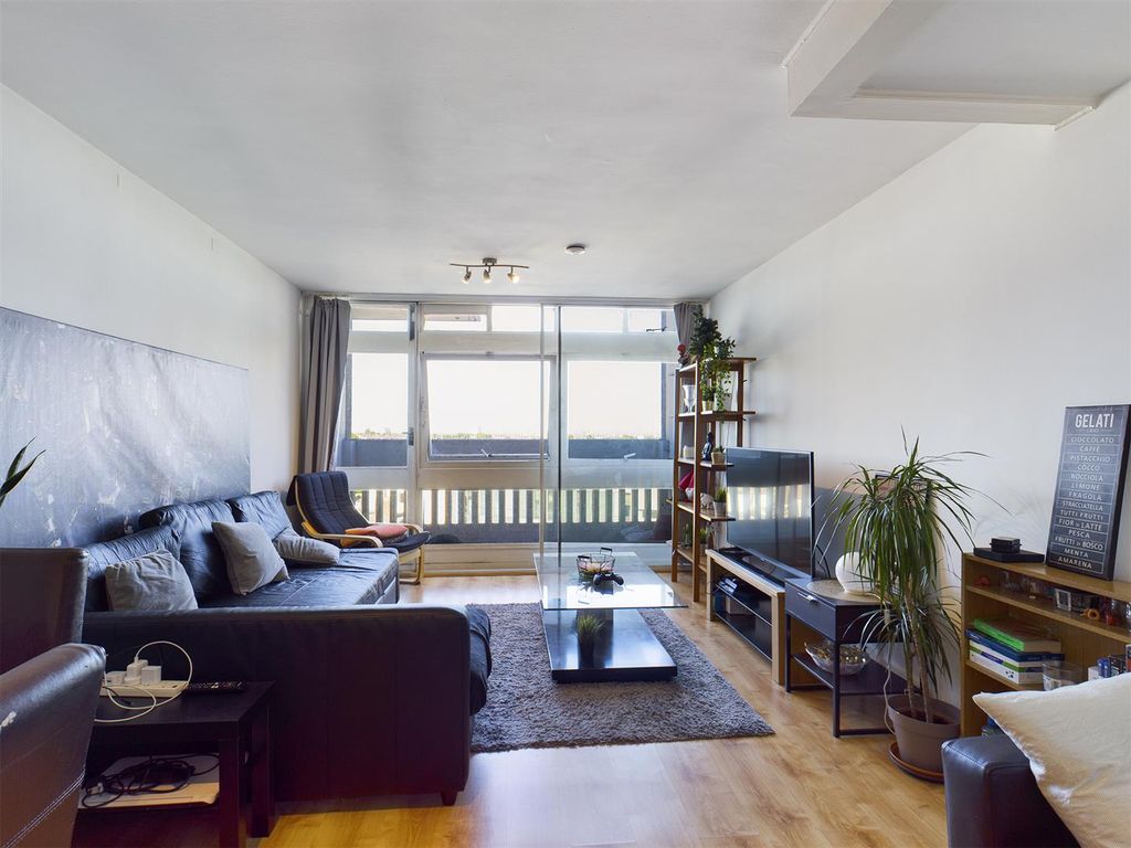 Property photo 1 of 10 Cam00841P1-Pr0022-Still01.Jpg