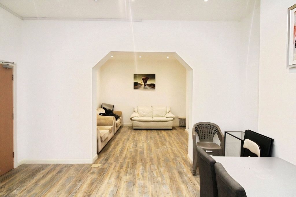 Property photo 3 of 7 Picture No. 03