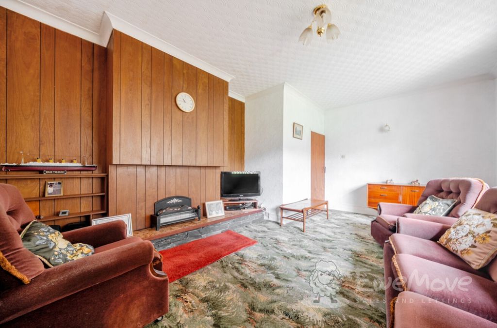 Property photo 3 of 14 14