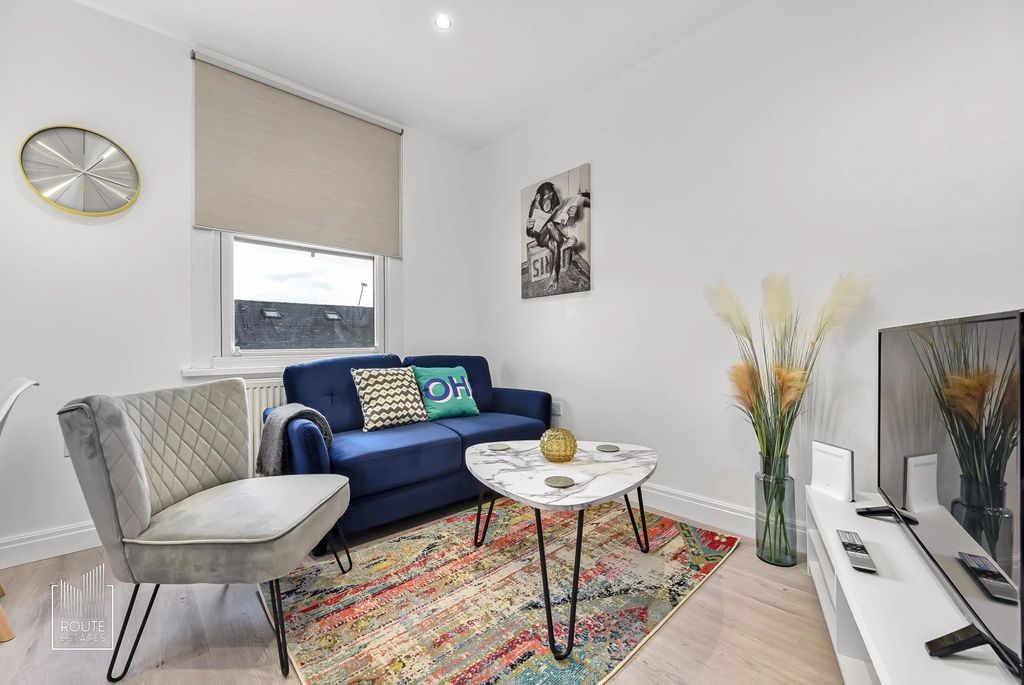 Property photo 1 of 11 Photo 1