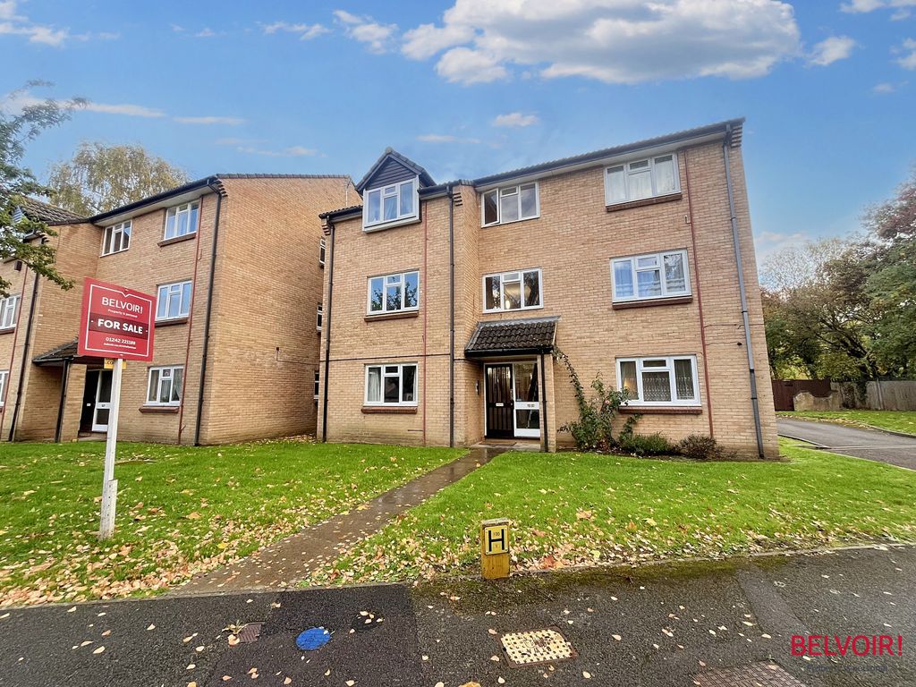 Property photo 1 of 17