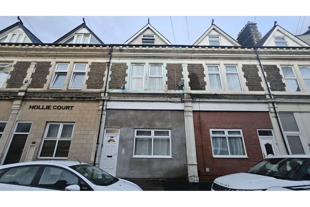 Property photo 1 of 15