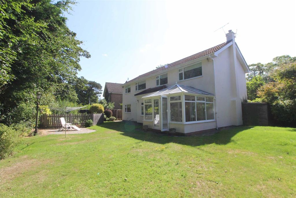 Property photo 2 of 4