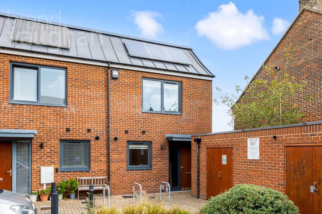Property photo 1 of 17 Picture No. 34