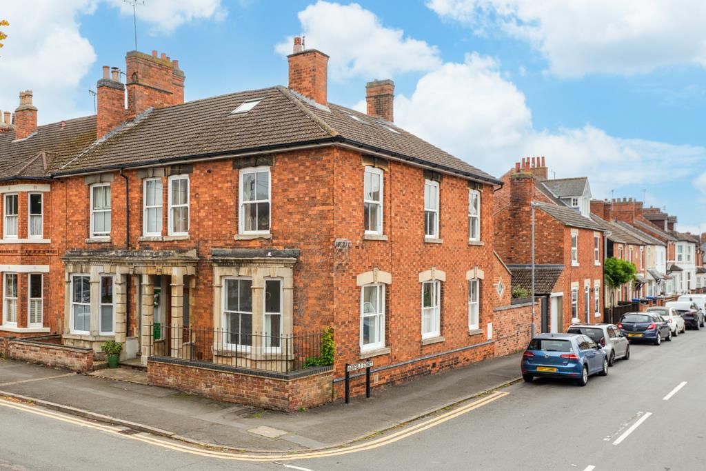 Property photo 1 of 37 75 Broadway, Kettering-2.Jpg