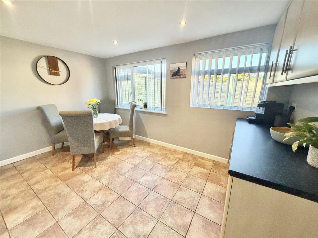 Property photo 3 of 13 Img_4496.Jpg