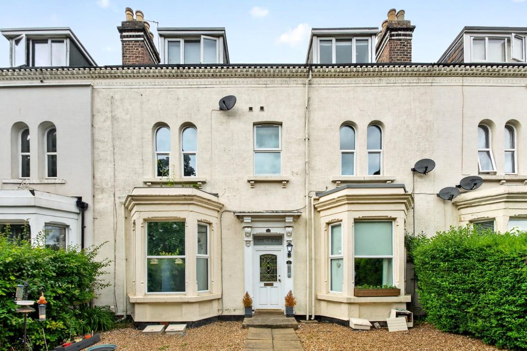Property photo 1 of 16 Flat3Beechhouse-25.Jpg