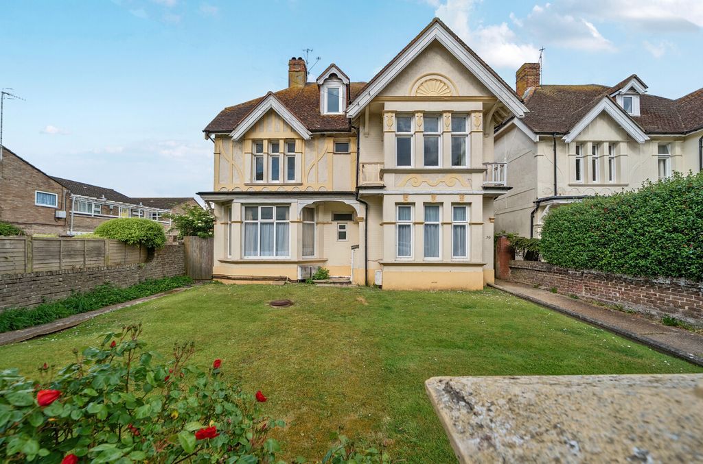 Property photo 1 of 14 1458974-3-6A02Eb9...