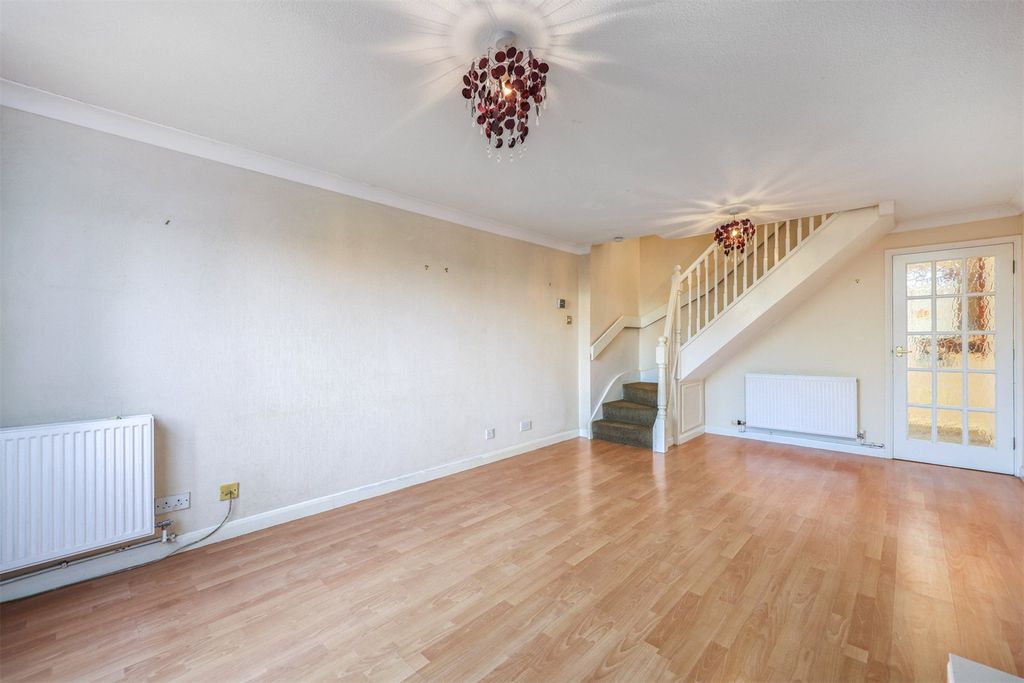 Property photo 3 of 11 Picture No. 16