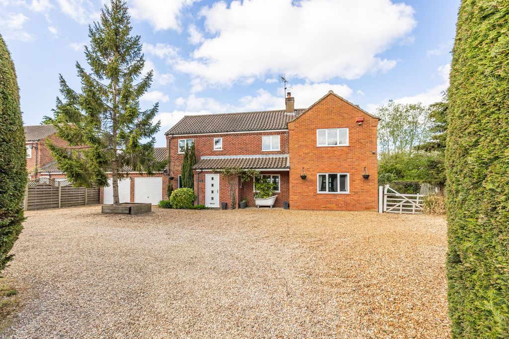 Property photo 3 of 19