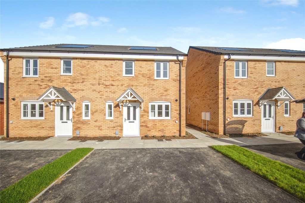 Property photo 1 of 19 Picture No. 14