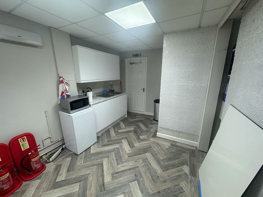 Property photo 3 of 7 Img_3908.Jpg