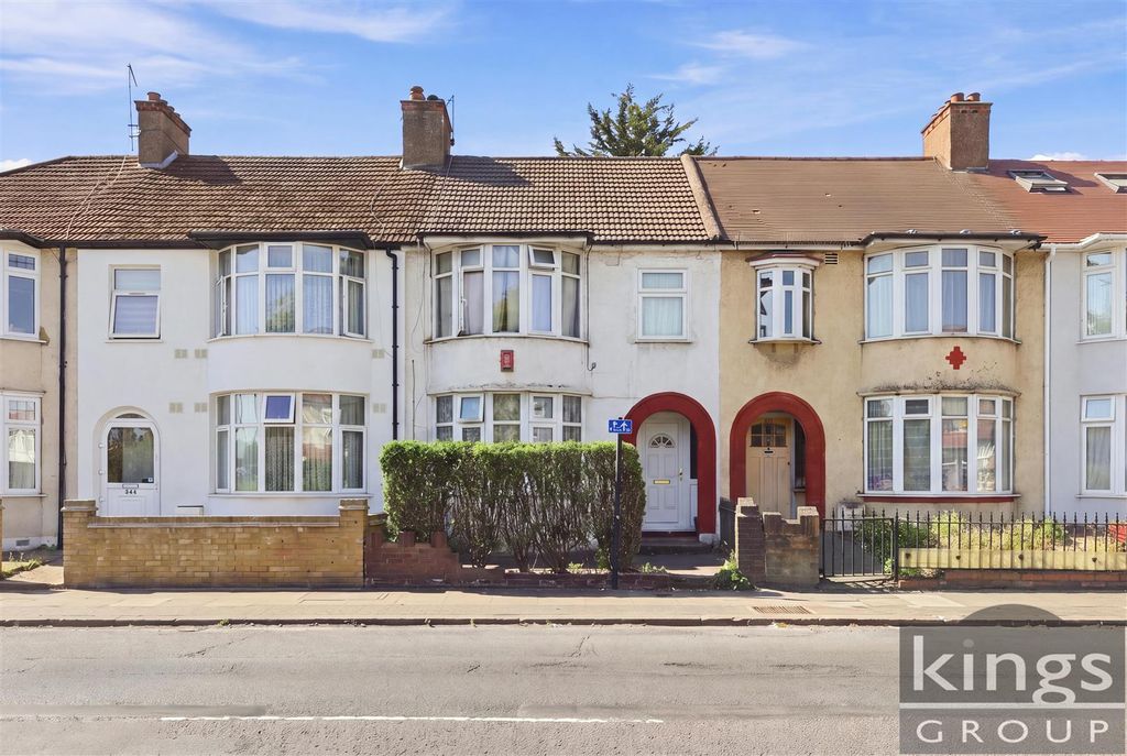 Property photo 1 of 18