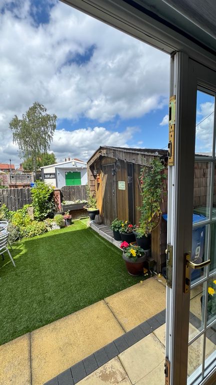 Property photo 3 of 32