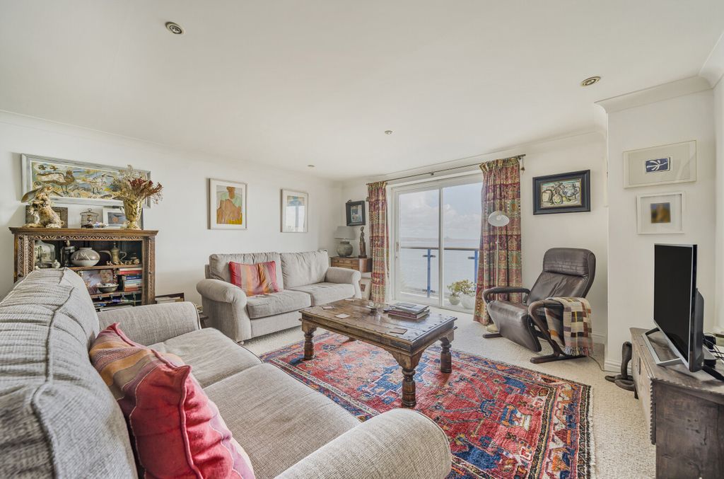 Additional image 5 of 2 bed flat for saleChyandour Cliff, Penzance, Cornwall TR18