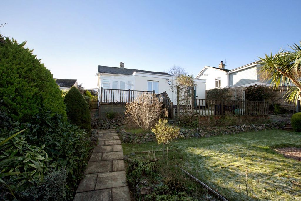 Property photo 3 of 14 Photo 3