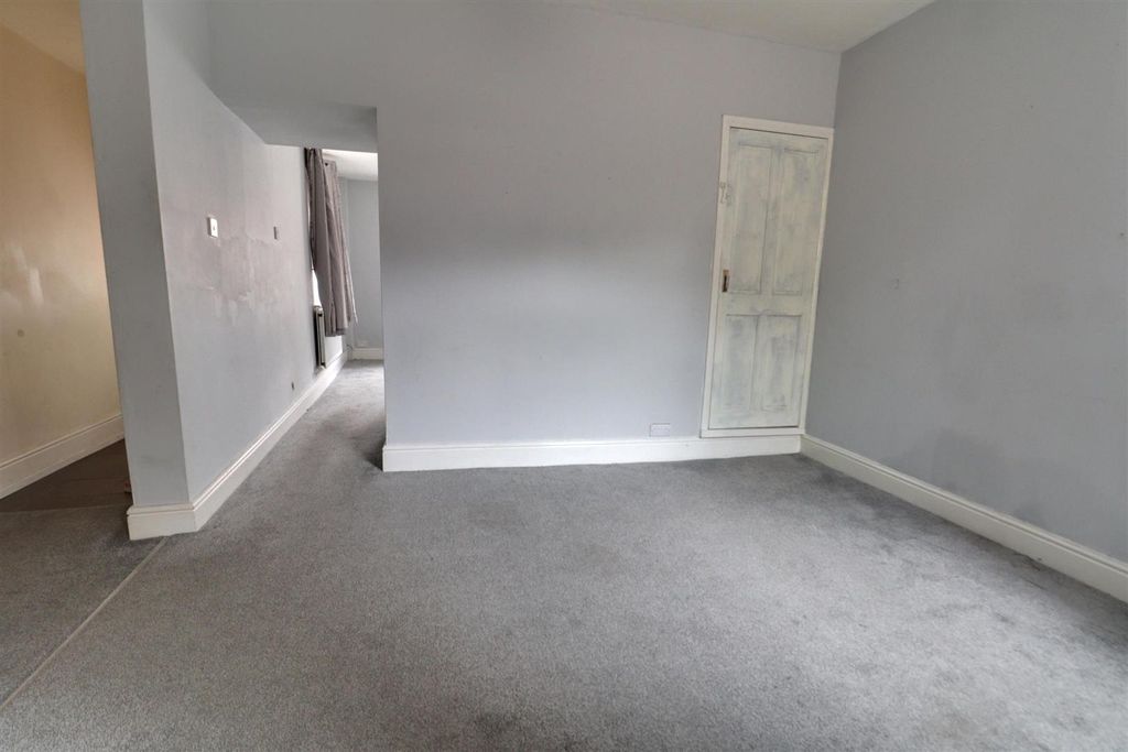 Property photo 3 of 13 Img_0840-Img_0842.Jpg