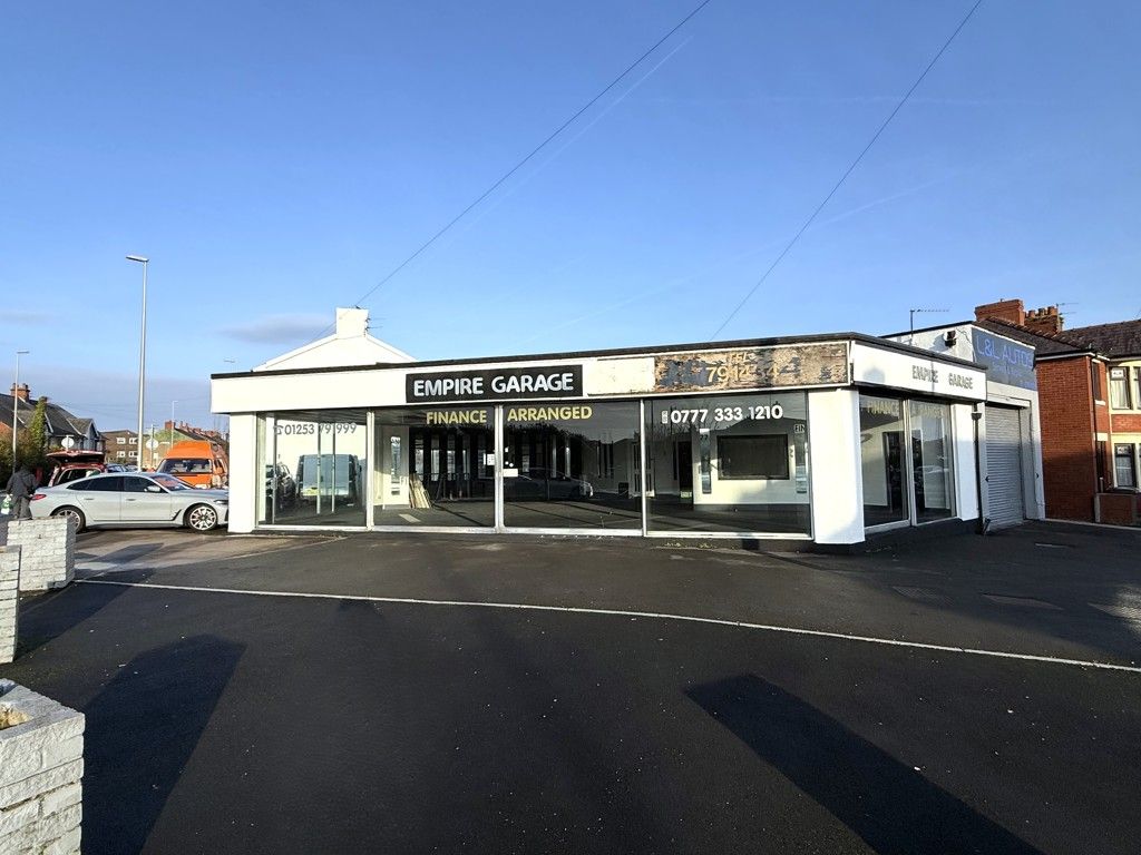 Property photo 1 of 17 Photo 1