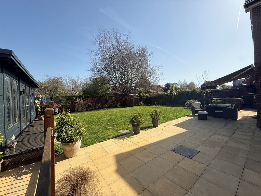 Property photo 1 of 29