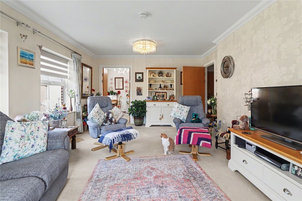 Property photo 3 of 13 Living Room