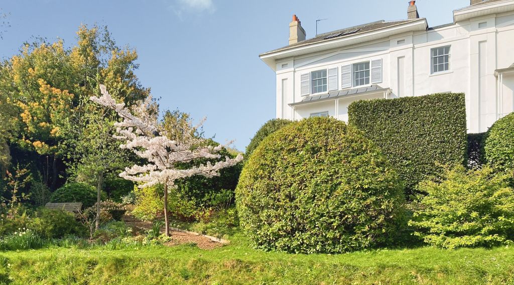 Property photo 1 of 11 30599173-Tod 20Best 20Front