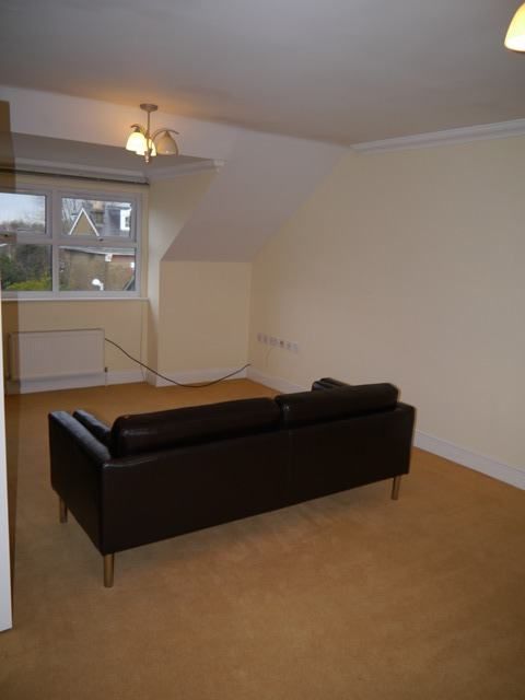 Property photo 2 of 8 Gallery