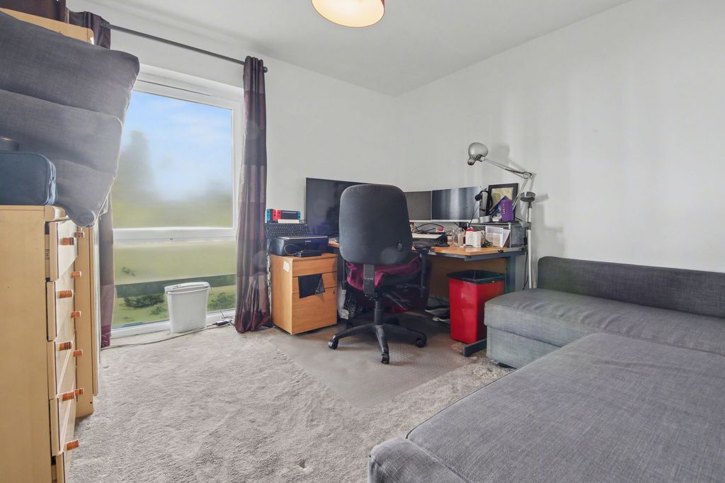 Additional image 11 of 2 bed flat for saleJohn Thornycroft Road, Centenary Quay SO19