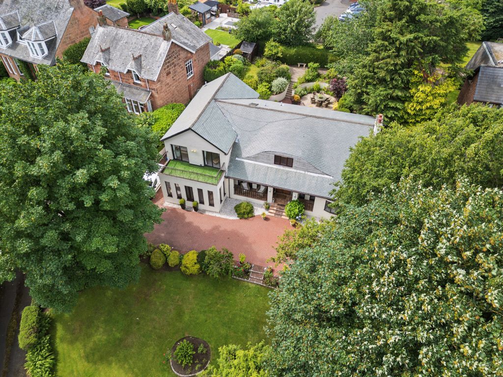 Property photo 1 of 47