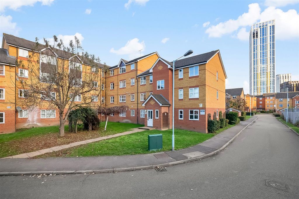 Property photo 2 of 8 Img_3538-1.Jpg