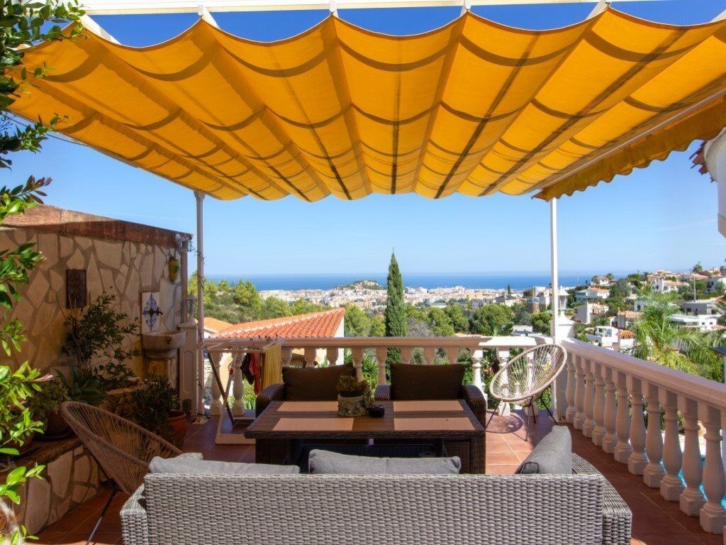 Property photo 1 of 52 Villa With Sea And Montgó Views For Sale In Dénia