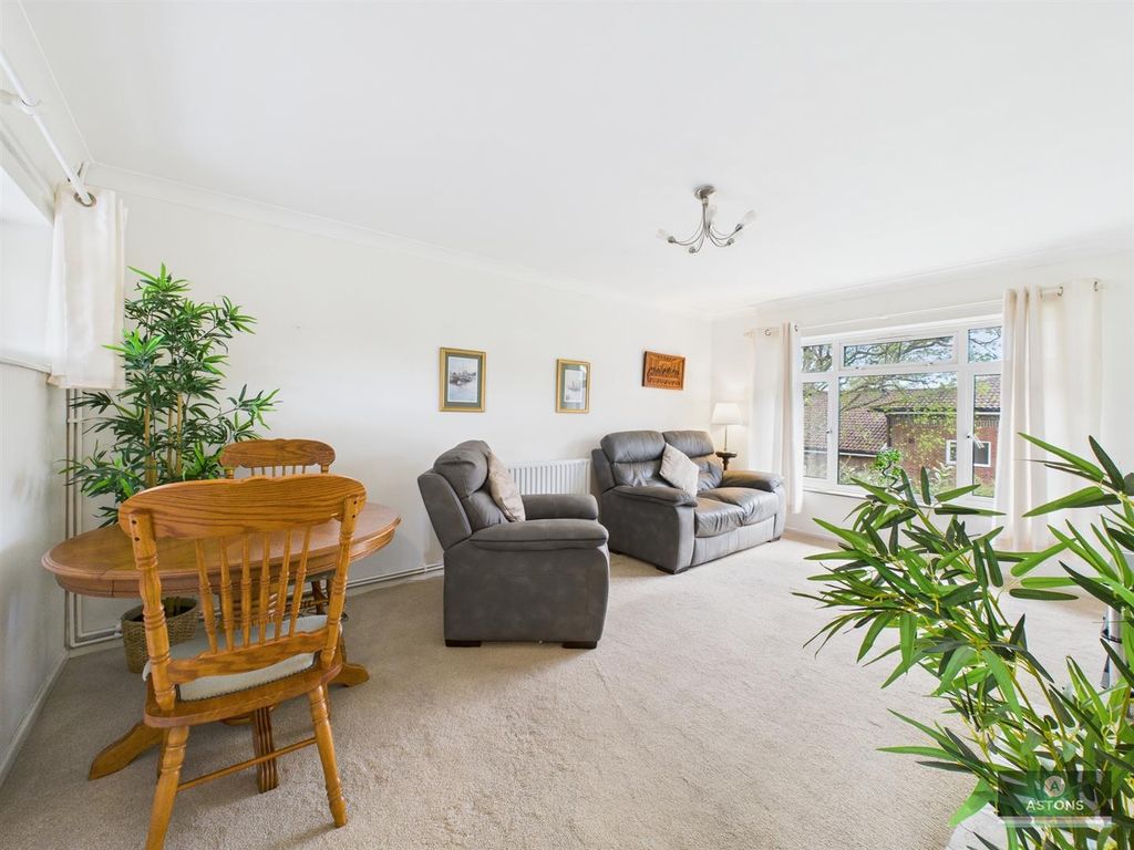 Property photo 1 of 9 Cam02202G0-Pr0558-Still002.Jpg