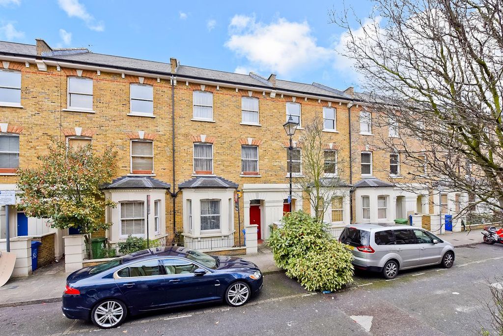 Property photo 1 of 11