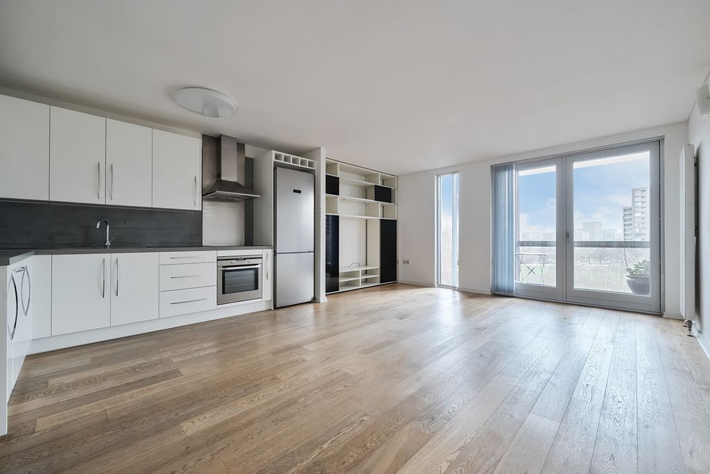 Property photo 1 of 15 Kitchen
