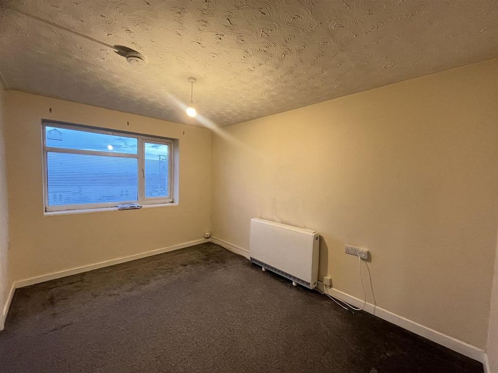 Property photo 3 of 11 Img_3983.Jpeg